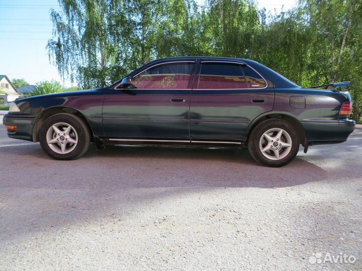 Toyota Camry 1.8 AT, 1993, 450 000 км