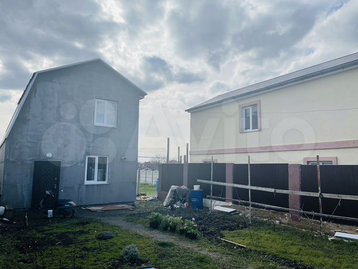 Дом 183 м² на участке 8 сот.