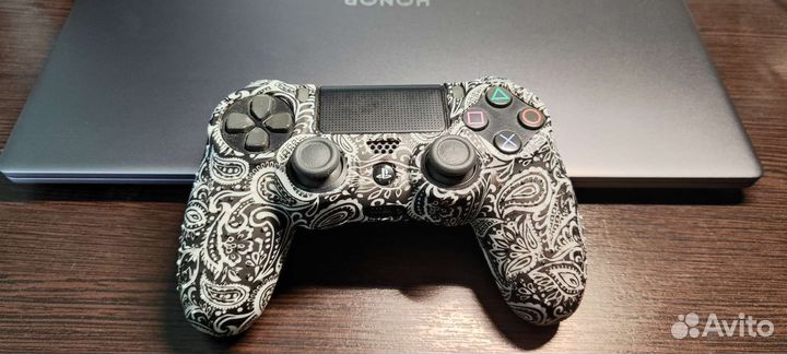 Геймпад dualshock 4
