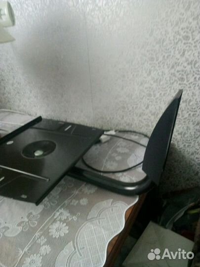 Подставка под телевизор