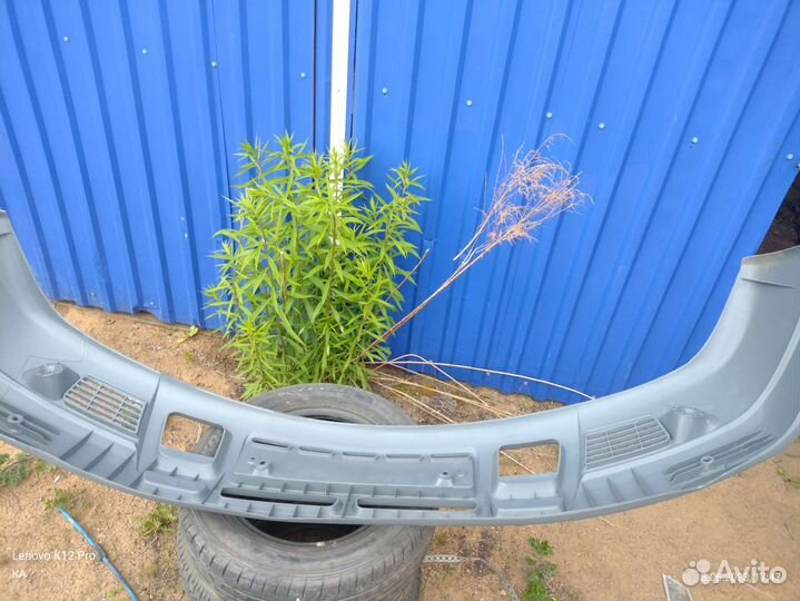 Бампер передний