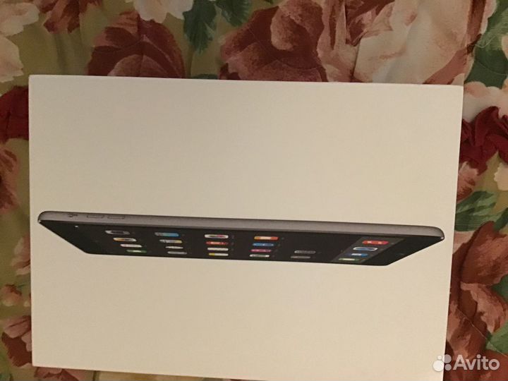 Коробка от iPad Air