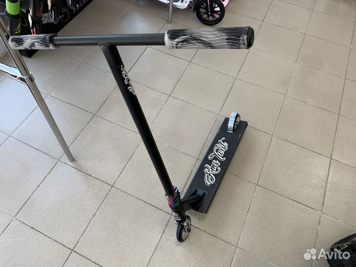 Трюковой самокат 420 Kms