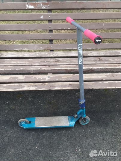 Трюковой самокат кастом парк