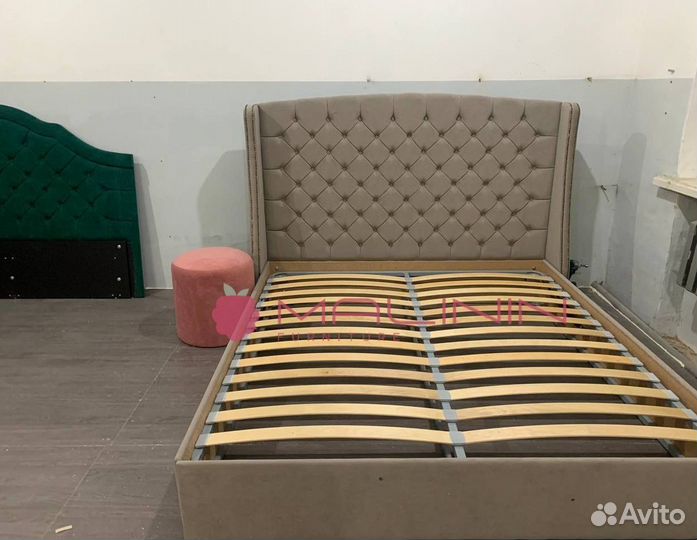 Детская мягкая кровать 90 на 160