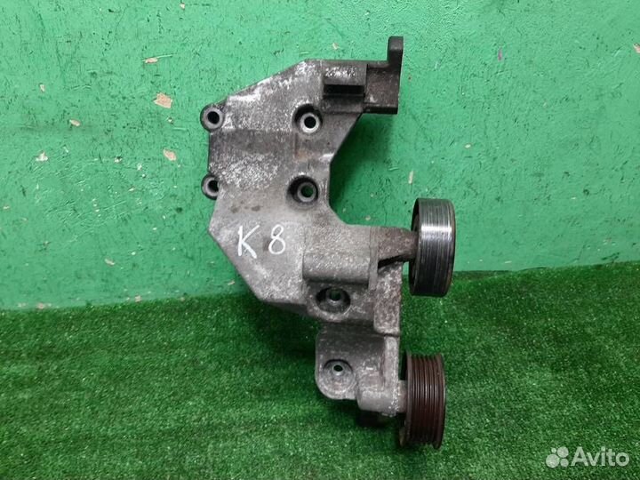 Кронштейн генератора KIA Sportage 3 (SL) 2012