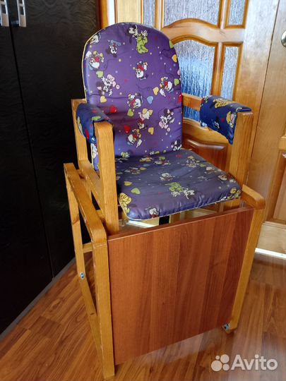 Стульчик для кормления