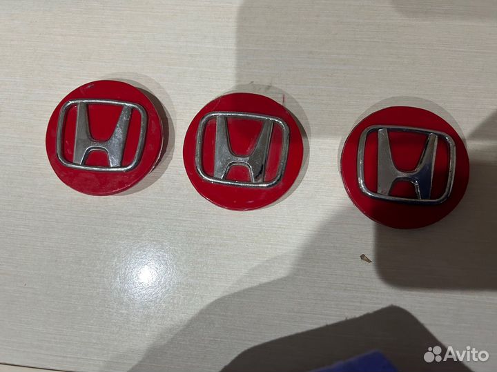 Заглушки на диски honda