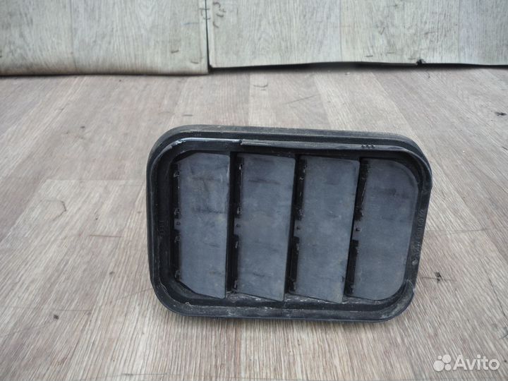 Клапан вентиляции салона левый Mercedes GLA H247