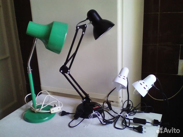 Лампа настольная