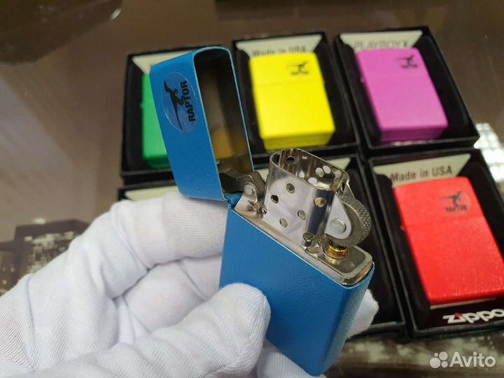 Зажигалки Zippo - Raptor: Neon