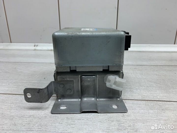 Блок управления рулевой рейкой Suzuki Sx4 хэтчбек