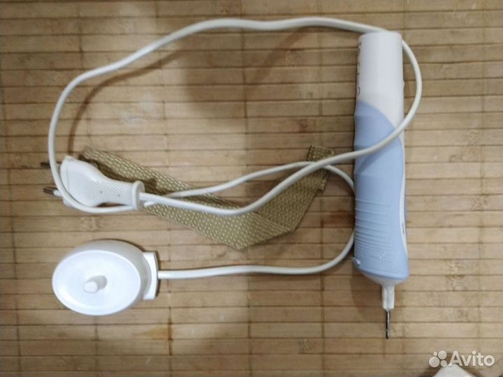 Электрическая зубная щётка Braun Oral Bi