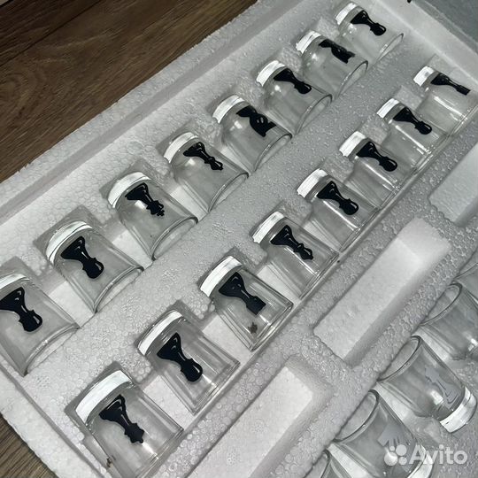 Шахматы стекло