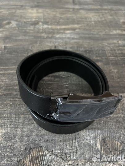 Мужской кожаный ремень