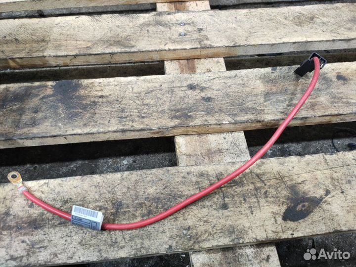 Плюсовой провод Bmw 3 E90 N46B20 2007