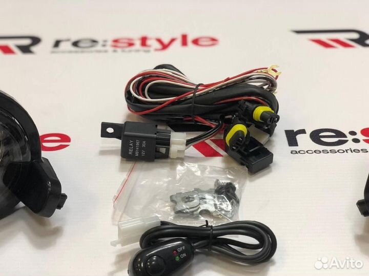 Противотуманные фары Nissan NV200