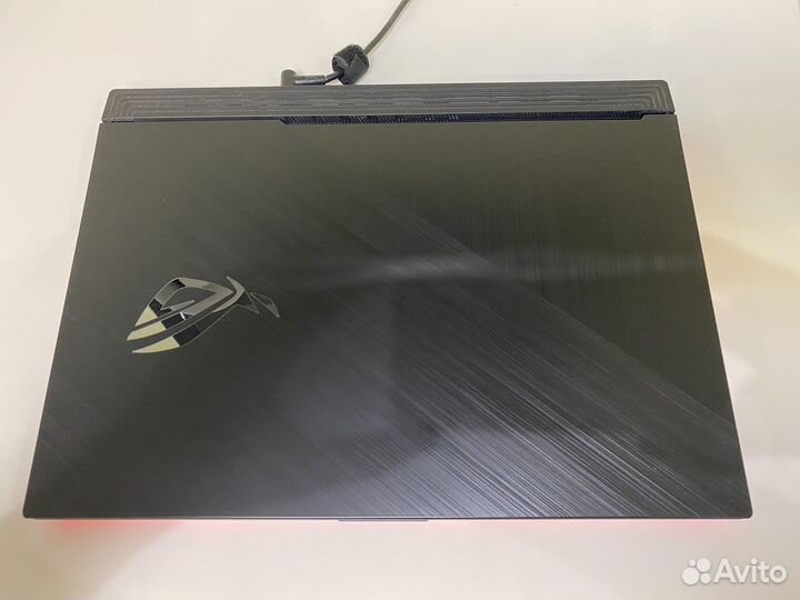 Asus rog strix GL731G