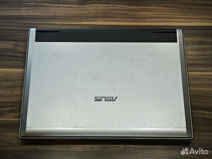 Ноутбук Asus F3Jr (Core 2 Duo T5300)