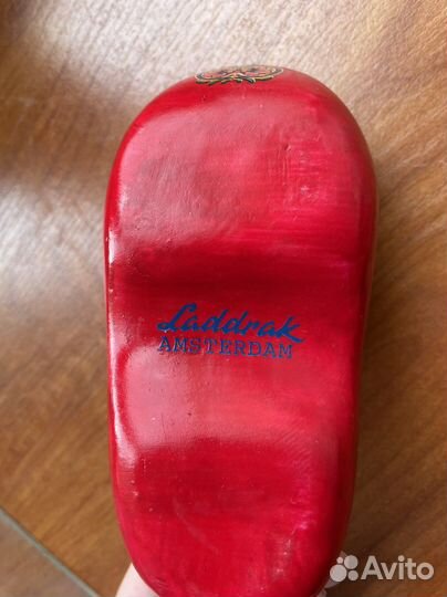 Керамический башмак пепельница