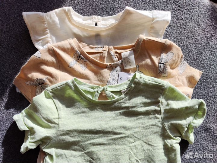 Комплект футболок новые hm 80