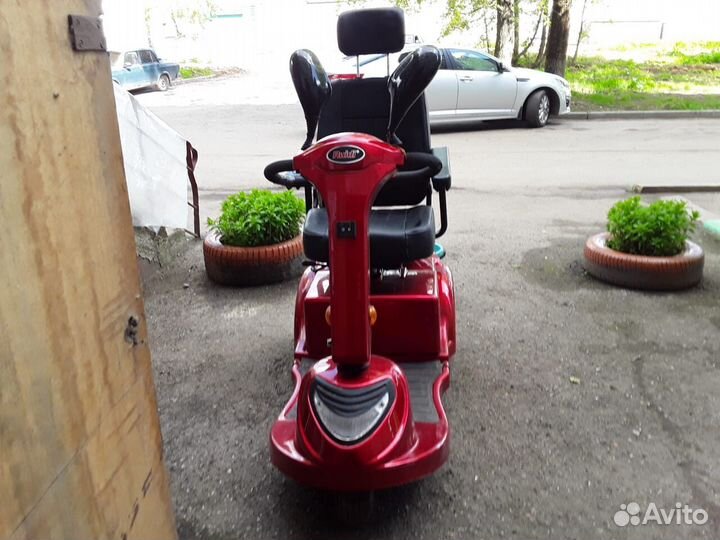 Скутер для пожилых людей и инвалидов: мт-30 Кресло