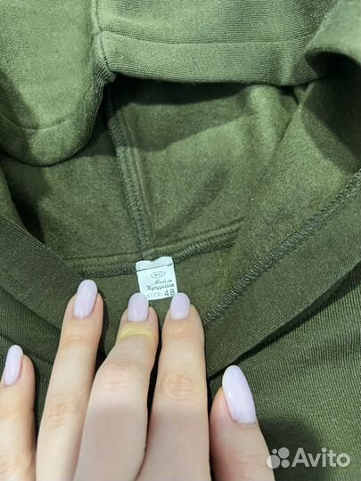 Спортивный костюм с жилеткой мужской 48 новый