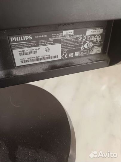 Монитор Philips 223v