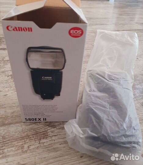 Вспышка камеры Canon 580 EX ll