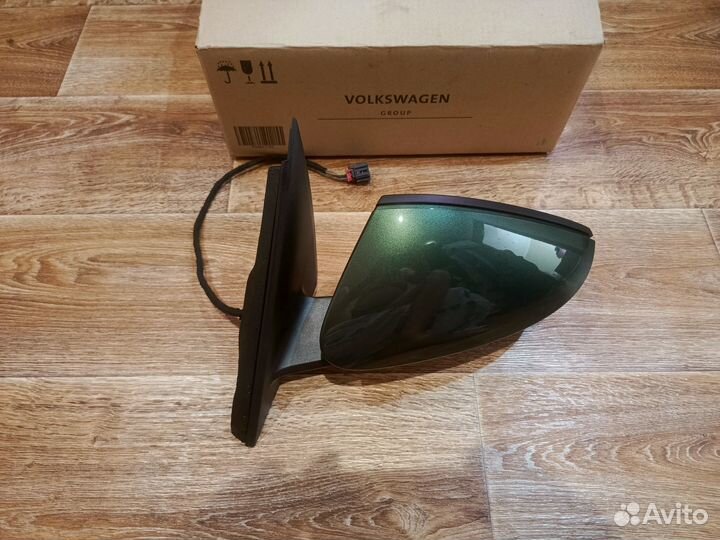 Новое зеркало левое Skoda Kodiaq зеленое 10 контак
