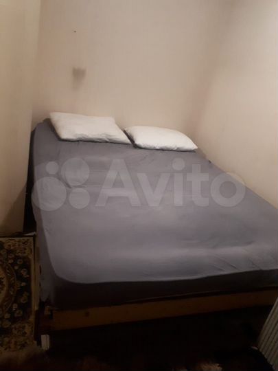 Комната 26 м² в 4-к., 2/2 эт.