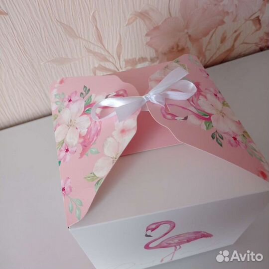 Коробка подарочная