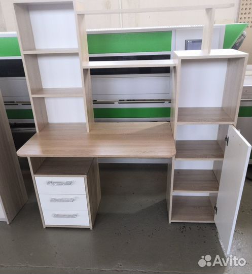 Стол для школьника