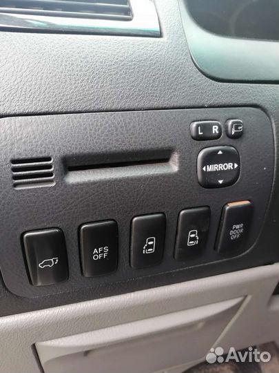 Toyota Alphard 3.0 AT, 2006, 127 000 км