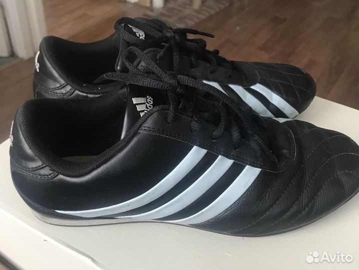 Кроссовки женские adidas 37 размер
