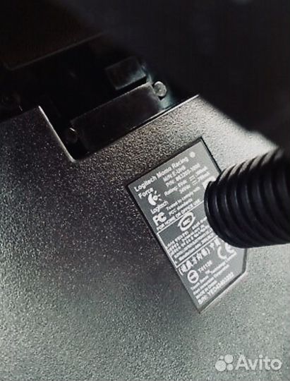 Logitech momo racing