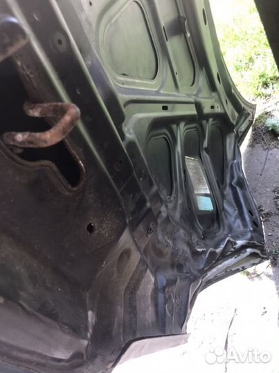 Капот nissan primera p12