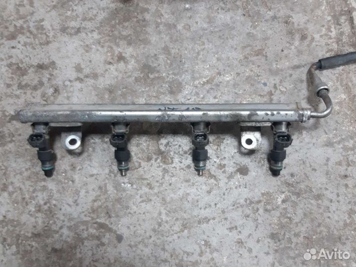 Форсунки nissan tiida c11 1.8