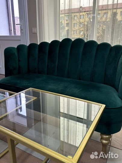 Продается стол