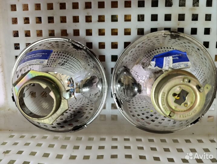 Отражатель Фар 2106