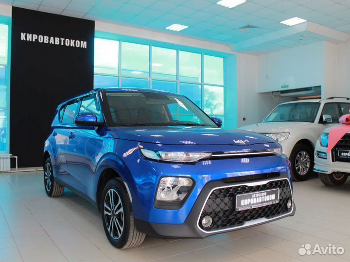 Соул киров. Киа соул 2022 красная. Машина киа соул. Киа соул 2016 белая. Соул киров.