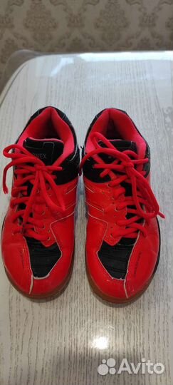 Кроссовки для бадминтона и тенниса yonex детские