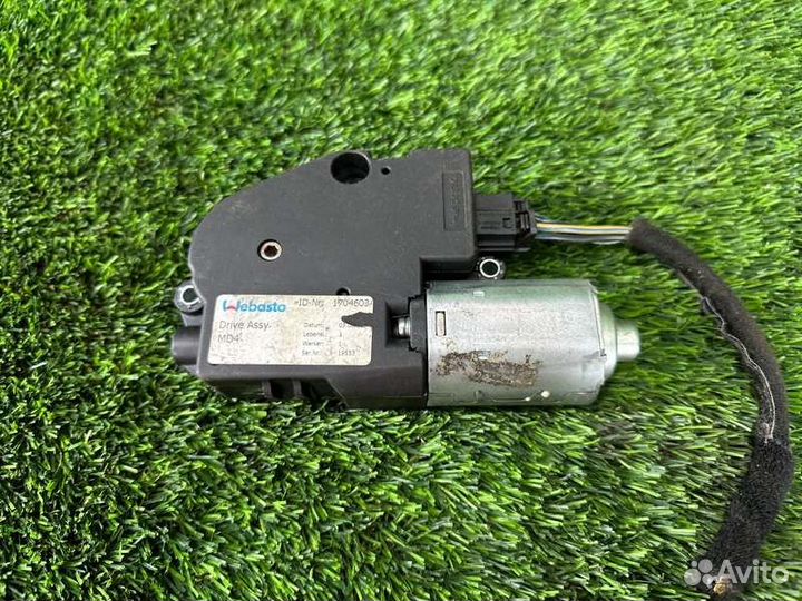 Мотор люка Bmw 3 E90 N46B20 2007