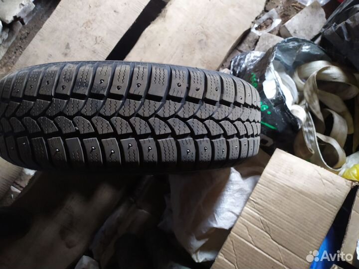 Tigar Sigura Stud 185/65 R15