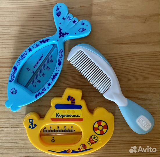 Термометр в ванночку + расческа Chicco