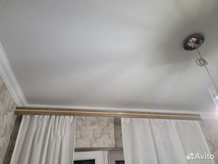 Карниз для штор металлический б/у