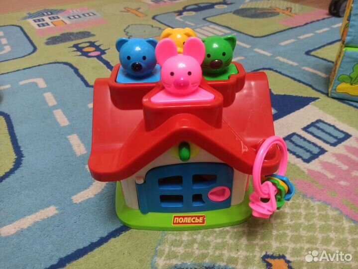 Развивающие игрушки пакетом для малышей