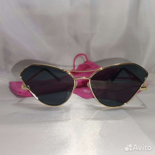 Очки солнцезащитные женские