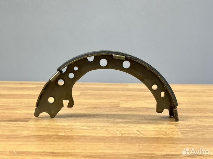 Колодки стояночного тормоза для Honda Elysion