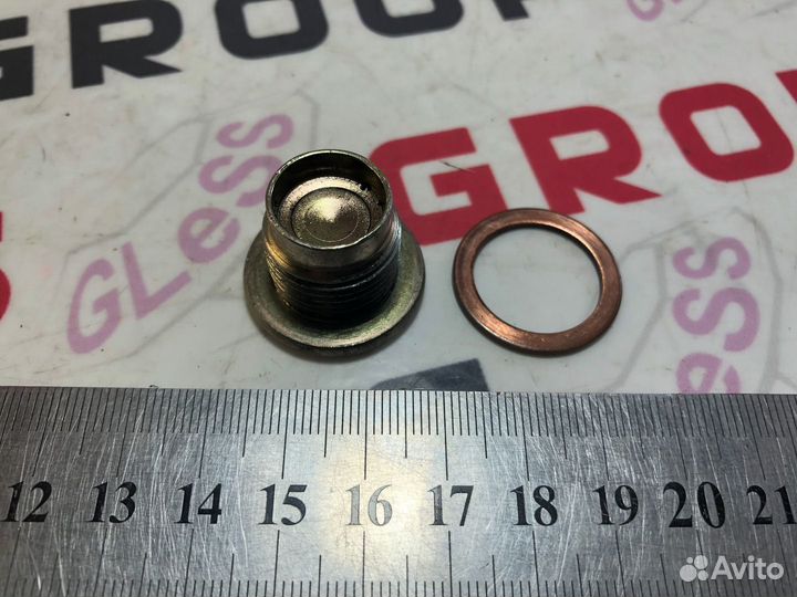 Пробка АКПП сливная двух поддонка б/у